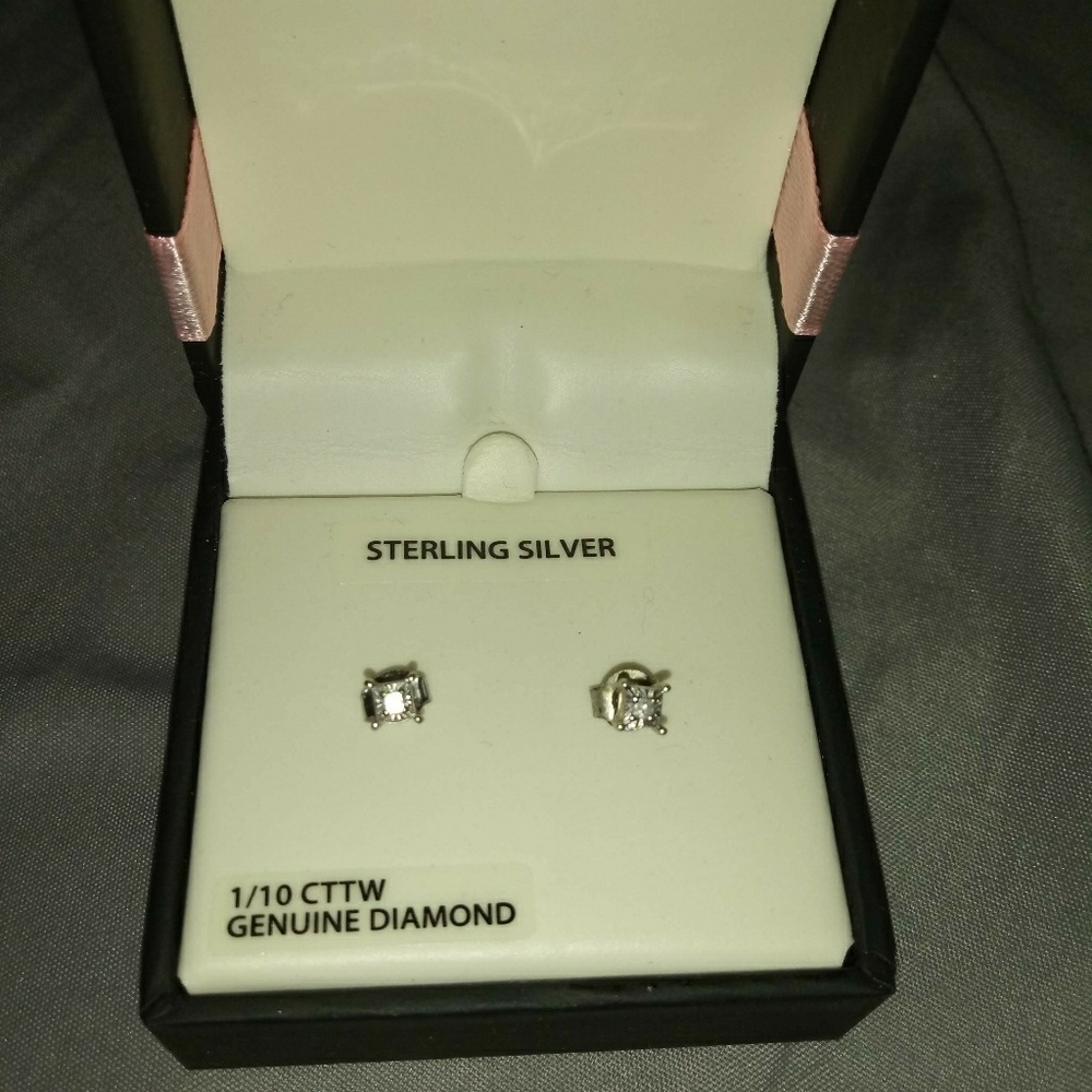 Genuine Diamond 💎 Princess Cut Earrings